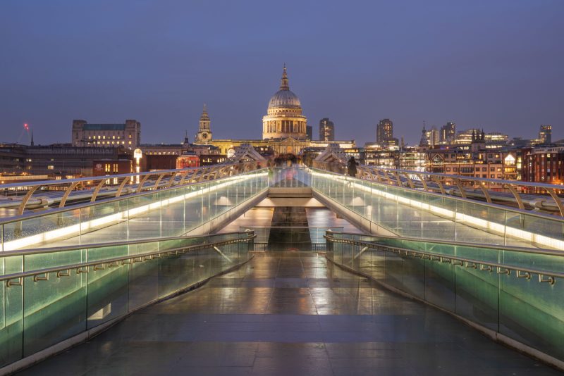 millenium bridge photography cloudy day