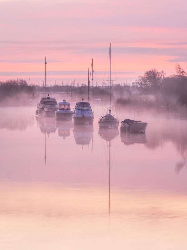 How to photograph rivers